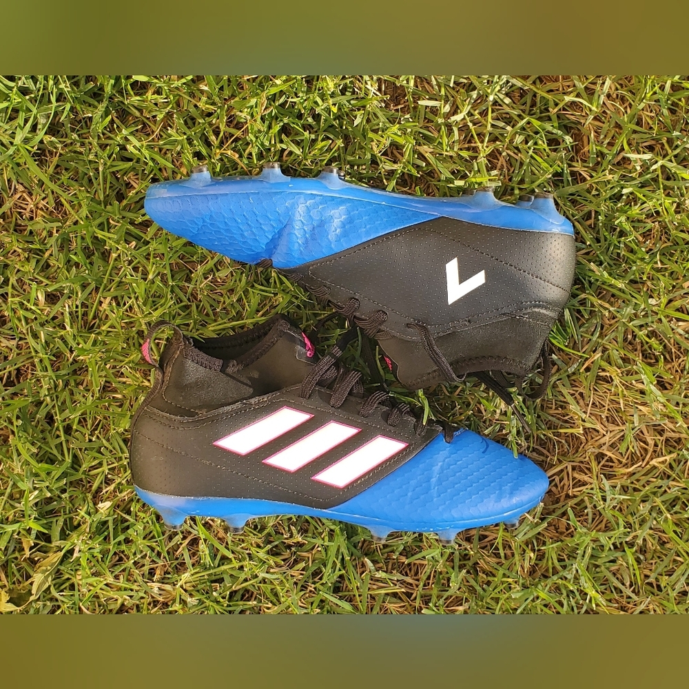 Adidas ACE 17.2 Primemesh 5.5 Women's / Youth Size 4 FG Soccer Cleats